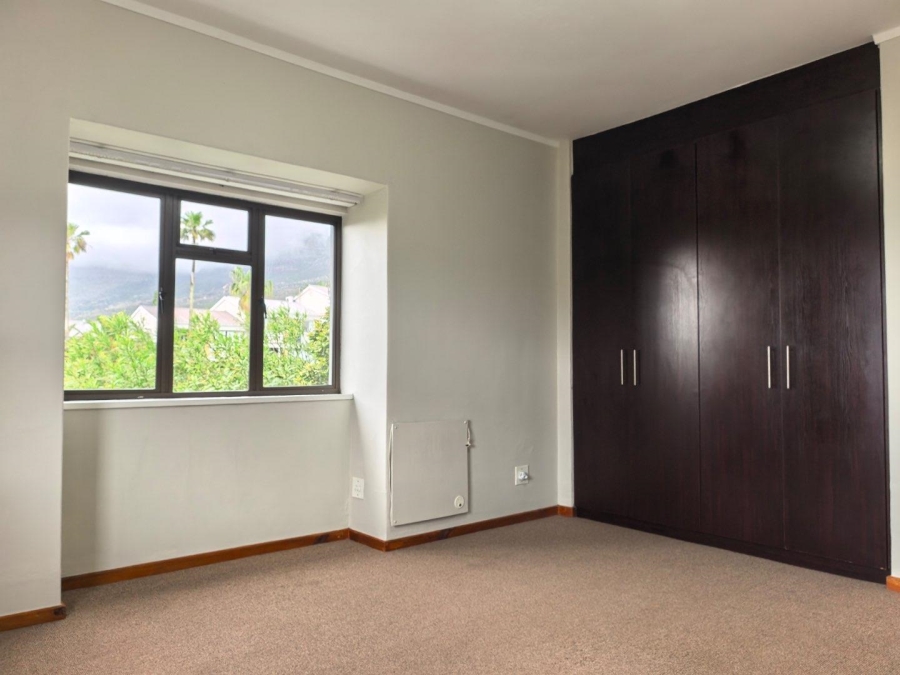 2 Bedroom Property for Sale in Tamboerskloof Western Cape